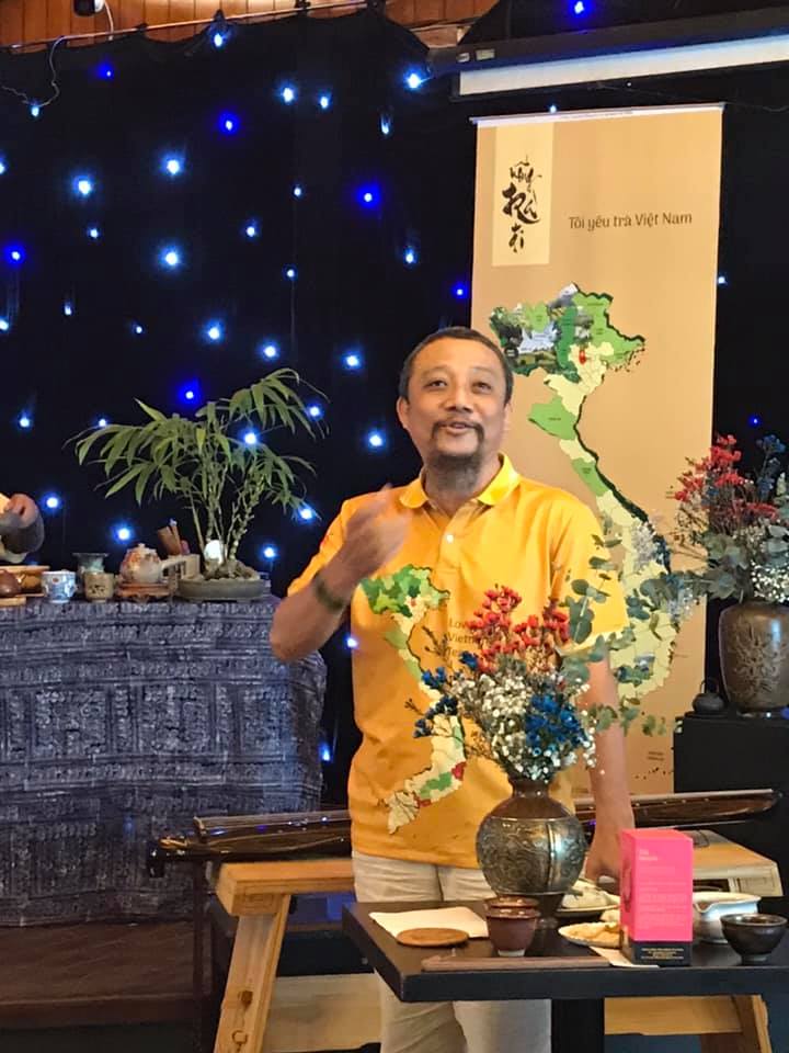 anh Tuấn Song Hỷ trà chia sẻ niềm đam mê với nghề trà Việt Nam
